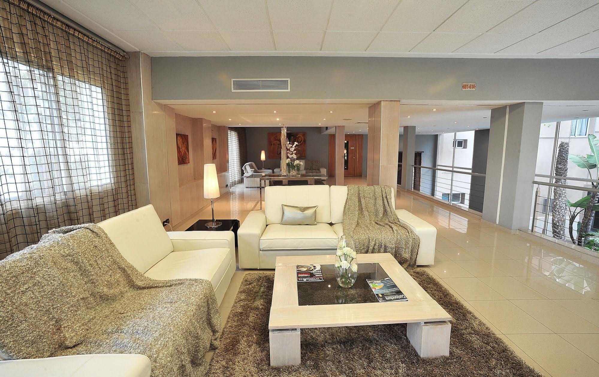 Hotel & Casablanca